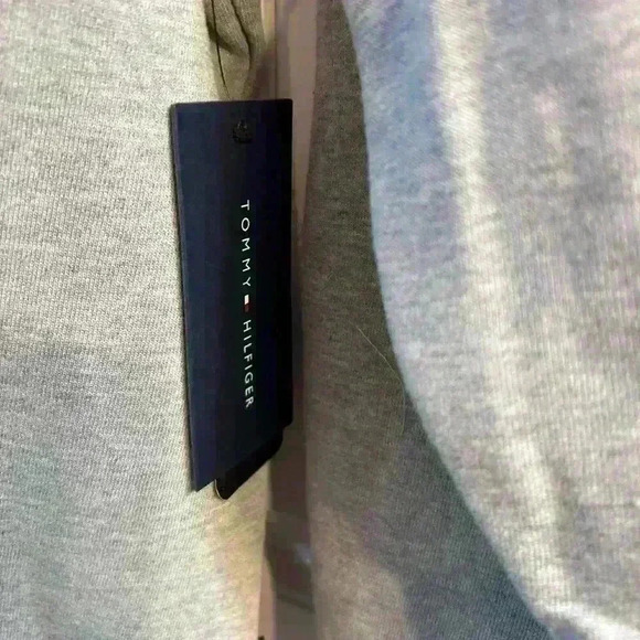 NWT Pittsburgh Steelers NFL Sweatshirt Tommy Hilfiger - Picture 5 of 6